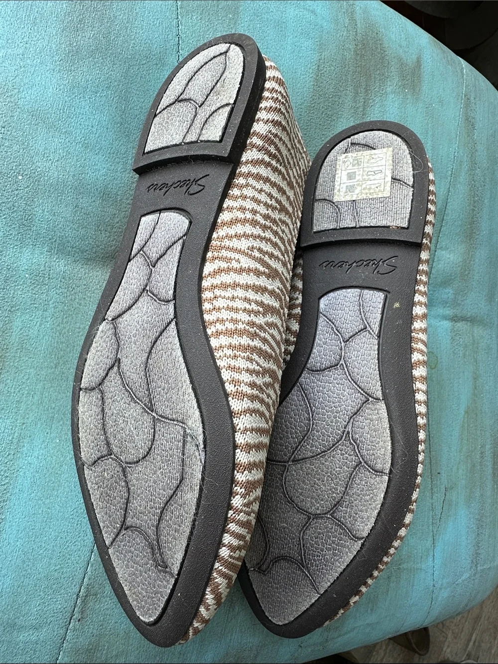 Skechers Brown & Cream Pointed Toe Memory Foam Flats